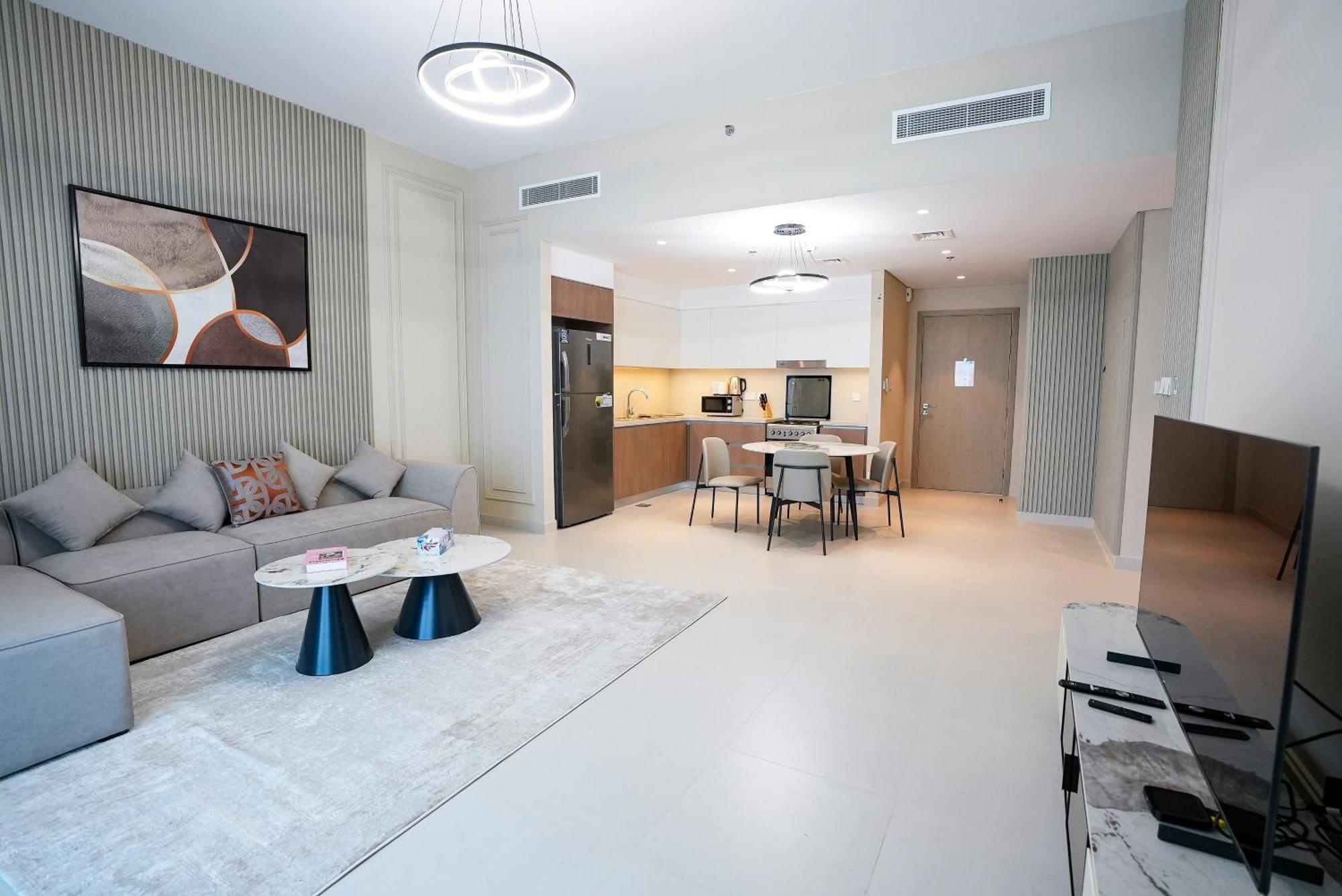 Apartment Like - 4304 Exquisite 2-bedroom With Vibrant And Creek Views